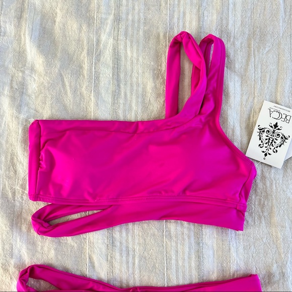 SOLD! Becca Bikini Set M - Picture 2 of 8